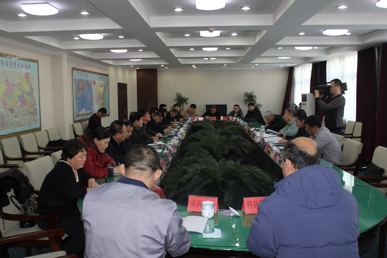 旗委书记赵布和,组织部长韩亚成等旗领导,以及旗委办公室,旗扶贫办,旗